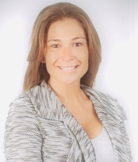 angela zammuto headshot