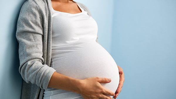 pregnant woman with placenta accreta