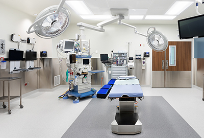 picture of a new operating room in the Outpatient Surgery Center at Mass General Waltham
