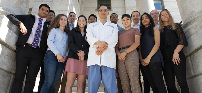 a team photo of the Bioengineering Lab with Dr. Young-Min Kwon
