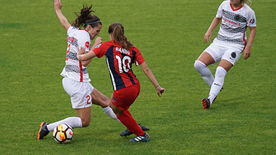 Learn more about ACL injury preventative training programs.