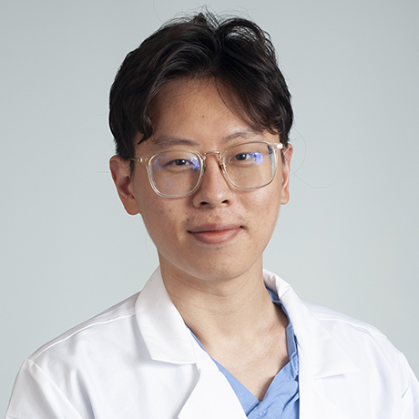 Jeffery Zhu, PA, with the Hand & Arm Service Jeffery Zhu, PA, with the Hand & Arm Service