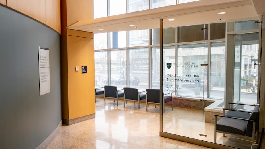 Entrance of the West End Clinic