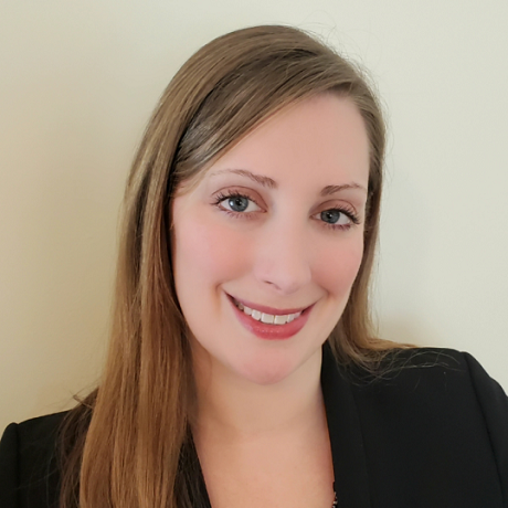 Laura St Lawrence headshot