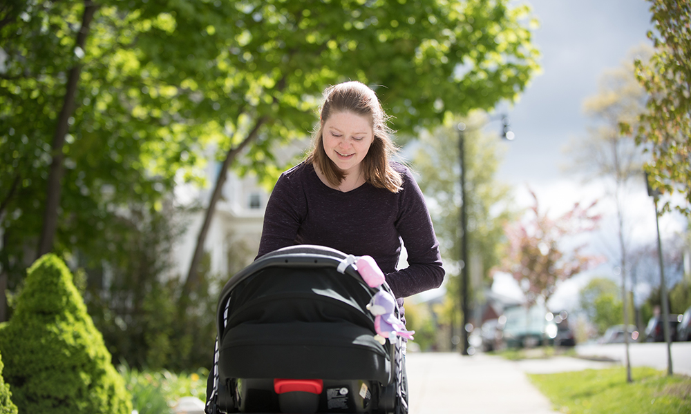 An adult congenital heart disease patient and her family. An adult congenital heart disease patient and her family.
