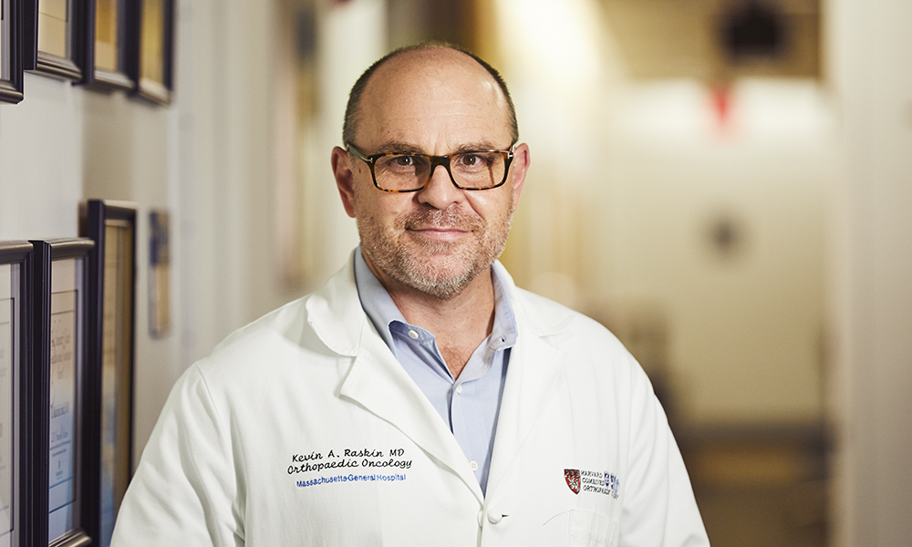 Dr. Kevin Raskin, MD, Chief of the Orthopaedic Oncology Service Dr. Kevin Raskin, MD, Chief of the Orthopaedic Oncology Service